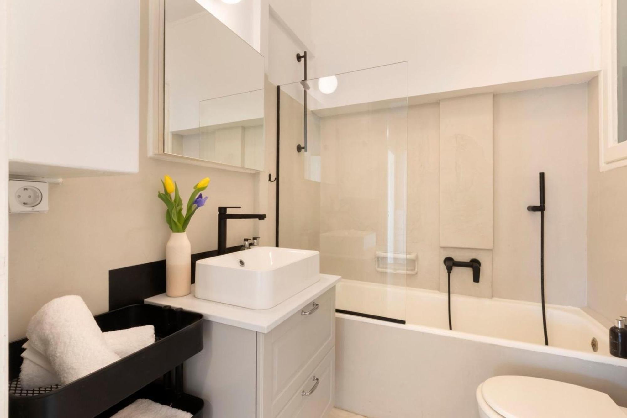 Meliti Apartment In Plaka Атина Екстериор снимка
